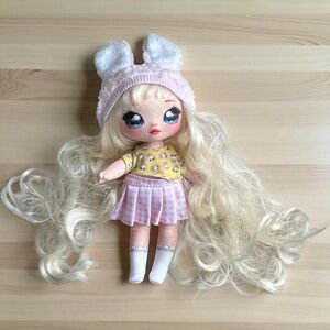 Na! Na! Na! Surprise Bunny Doll with Pink Plush Carrying Case